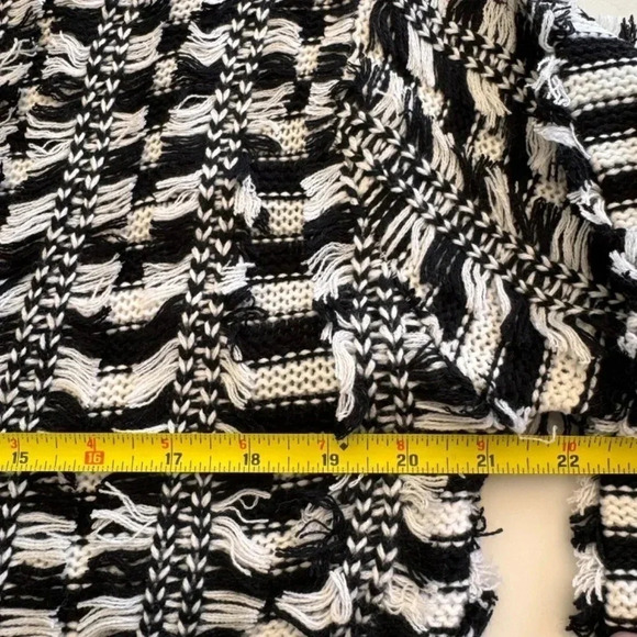 Anthropologie- Endless Rose-NWT- Bohemian-Fringe-Open-Sweater-Fall--M/L - Picture 13 of 13